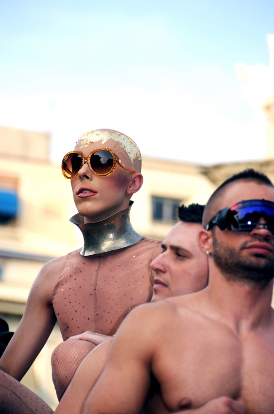 Madrid_ Gaypride_07_10_63_resize.JPG